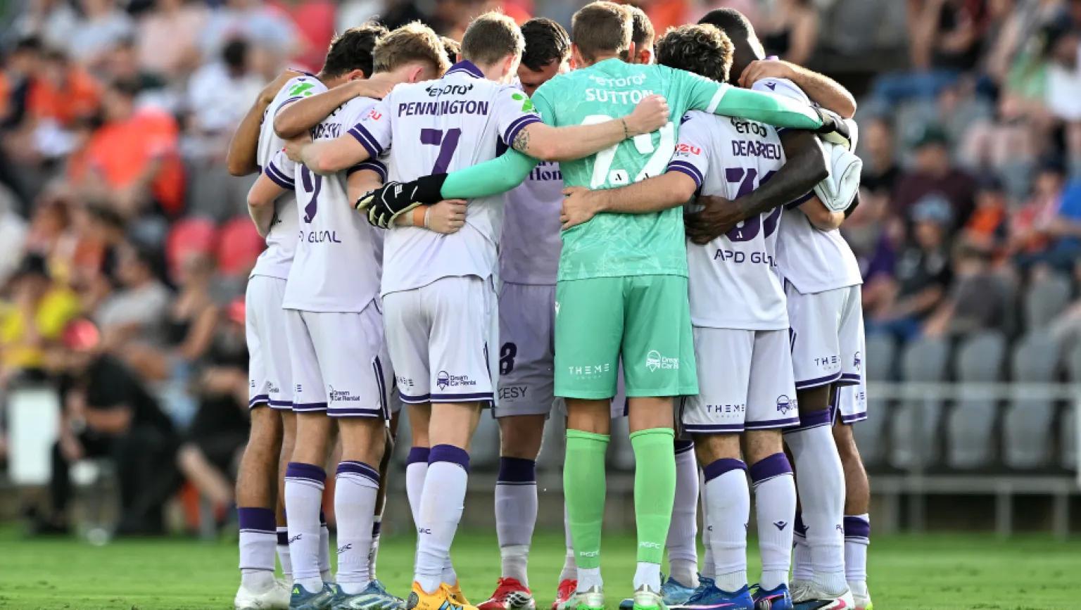 kaiyun体育-珀斯光荣主帅格里菲斯：球队必须无所畏惧，场上踢得更自由