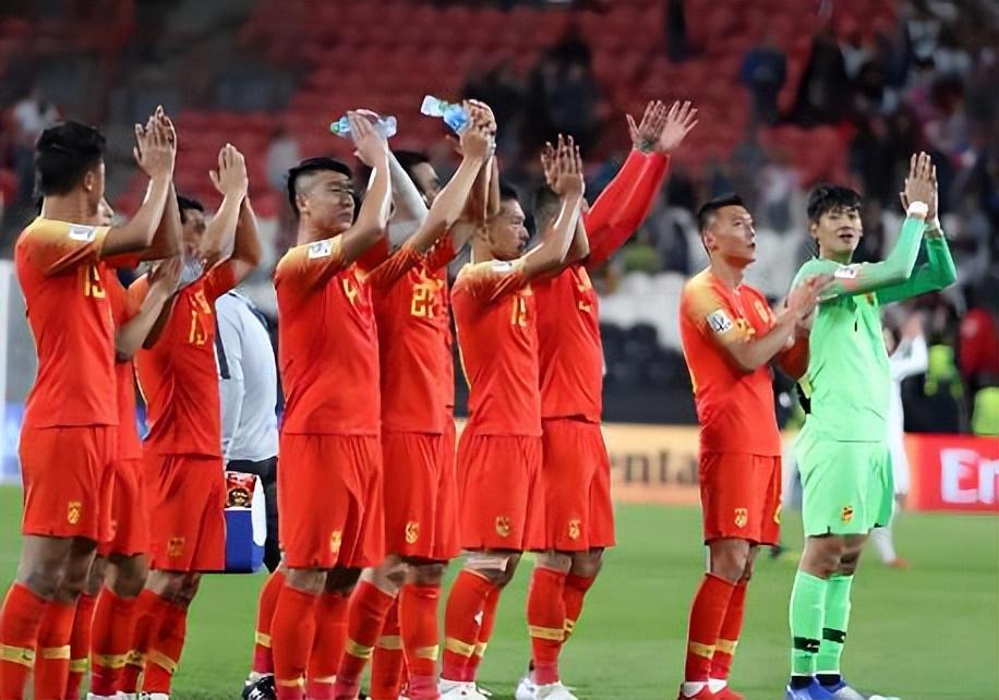 喜讯!邵佳一国足将通过三场比赛考察新人,已有两位王牌表现不俗