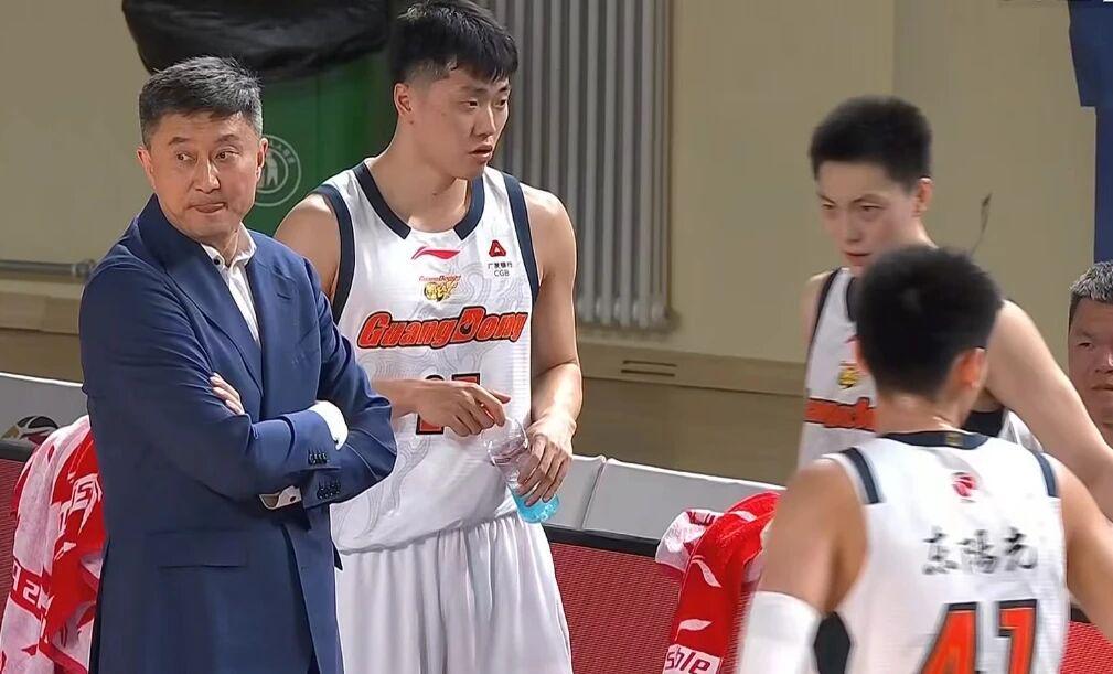 开云体育官网-18分大逆转!广东男篮2分惜败新疆,胡明轩失绝杀萨林杰正负值-24