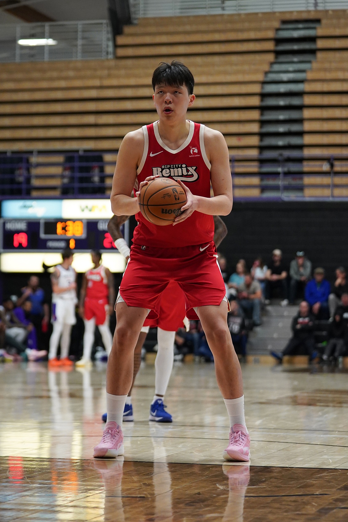 开云体育官网-媒体人:杨瀚森表现和对方防守关系不大 纯粹自己打得不好还得练